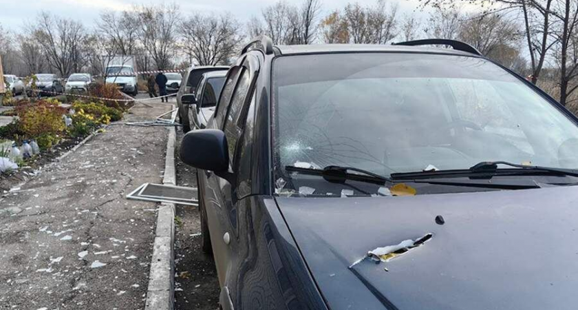 Обломки дрона повредили жилой дом в Саратове: двое пострадавших в больнице
