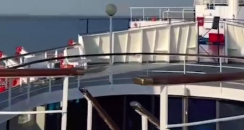 20 пассажиров парома из Трабзона 2 дня не могут сойти на берег в Сочи после всех проверок