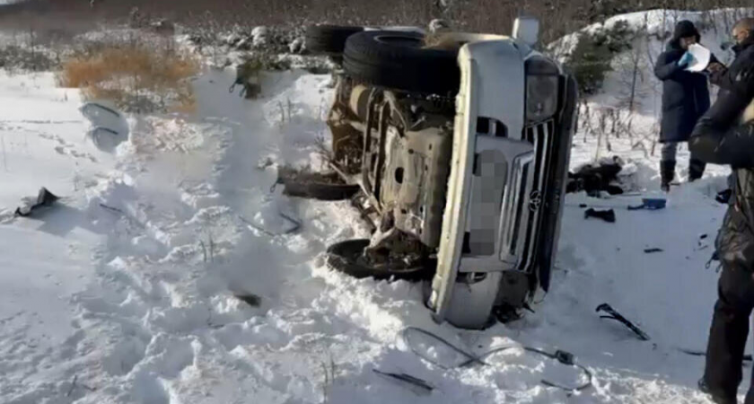 Непристегнутый 15-летний пассажир погиб после того, как Toyota съехала в кювет на Сахалине