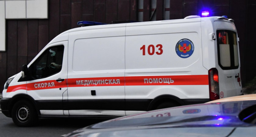 Lamborghini перевернулся и загорелся на Международном шоссе: двое погибли, двое в больнице