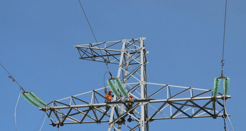 Таганрог без света: аварийные бригады экстренно восстанавливают электроснабжение в нескольких районах