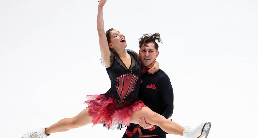 Олимпийские призеры Мишина и Галлямов набрали 75,77 балла и возглавили Гран-при России в Казани