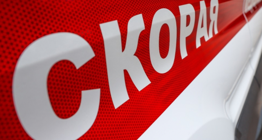 Двое погибли на Крымском мосту: Mercedes врезался в бетонное ограждение при обгоне автобуса Краснодар-Севастополь