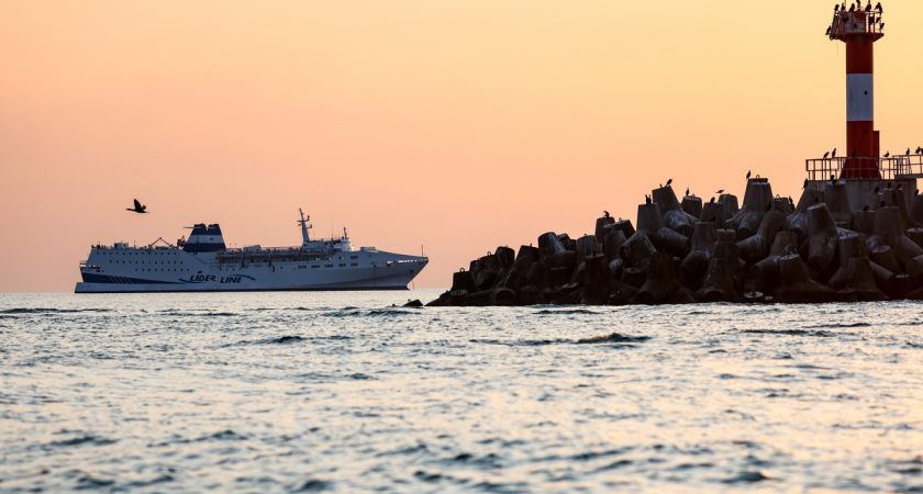 Губернатор Кондратьев бьет тревогу: Сочи не справляется с паромом Sea Bridge из-за нехватки досмотровых комплексов