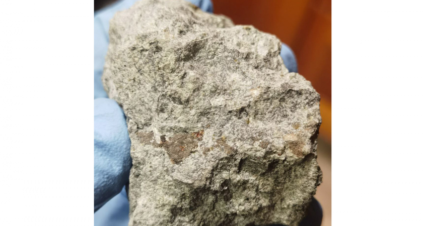 Каменный гость из космоса: найдены осколки метеорита группы LL6, взорвавшегося над Россией