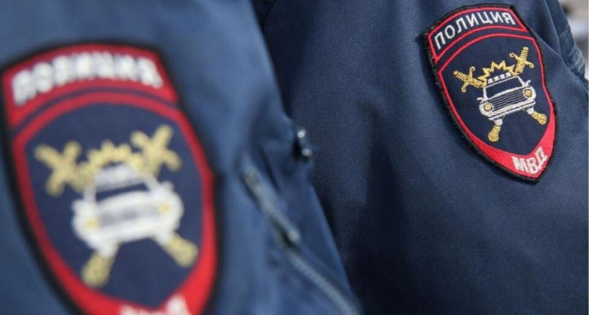 Bentley на бешеной скорости протаранил семью с ребенком, ехавшую на озеро Тургояк