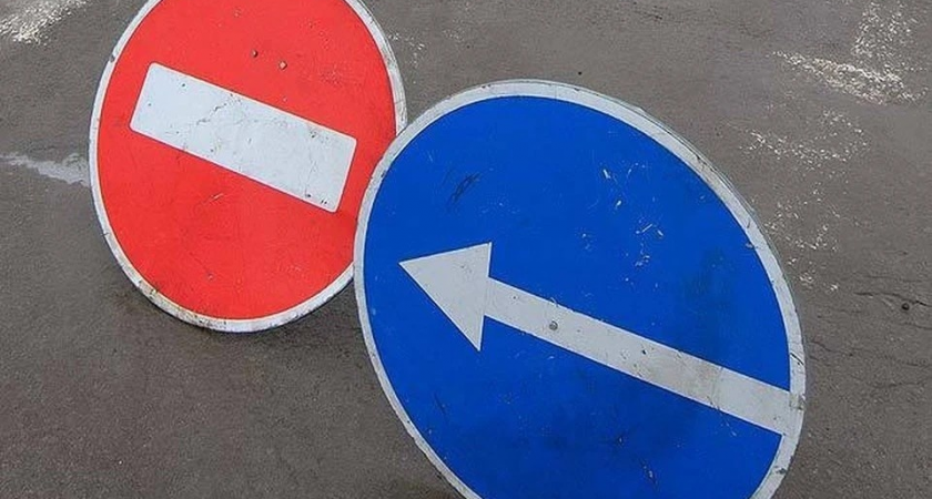 Большой Каменный мост, Кремлевская набережная и Тверская перекрыты: власти не объясняют причин