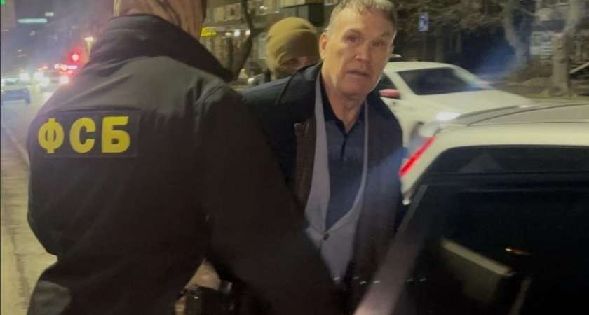 Задержан на крыльце суда: Махонину грозит 20 лет за ОПГ и конфискация 2,5 млрд рублей