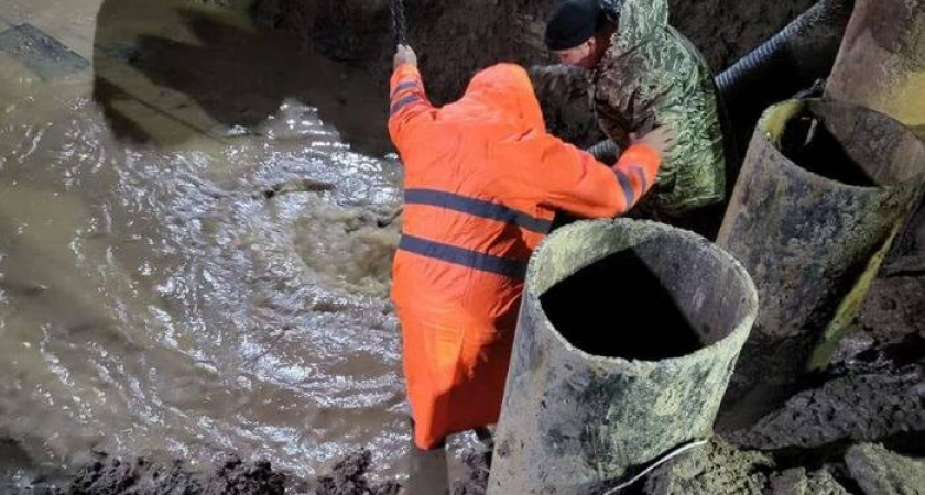 Волхов без воды: авария на водоочистных оставила весь город на сухом пайке