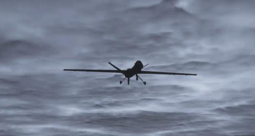 Более десяти взрывов над Волгоградом: украинский БПЛА врезался в многоэтажку и вызвал пожар