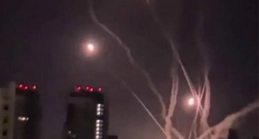 «Шила в мешке не утаишь»: жители Киева нашли во дворах обломки Patriot с надписями на английском