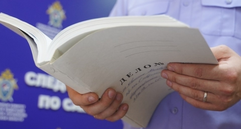 Пьяная компания швыряла бутылки в магазины Воркуты: подростки дважды атаковали полицейских