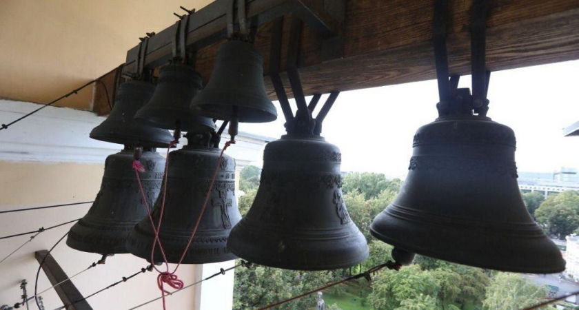 Колокольный звон в воскресенье утром избавили от штрафов до 200 тысяч рублей