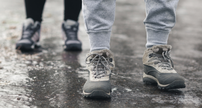 Гололед с утра, ледяной дождь днем: Тишковец предупредил Подмосковье о опасной погоде