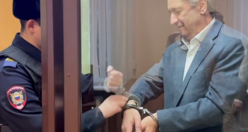 Вице-премьер Башкортостана получал 10% с каждого госконтракта: 37 миллионов за четыре месяца