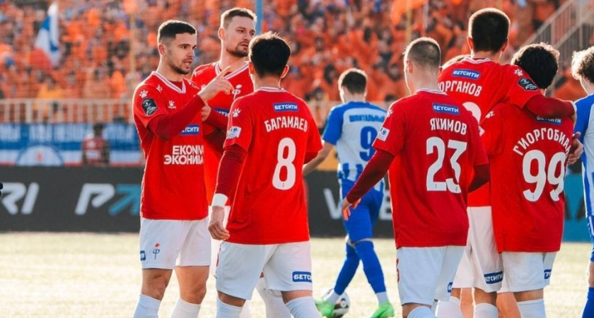 «Огонь не остановить»: воронежский «Факел» разгромил «Уфу» тремя голами за 27 минут
