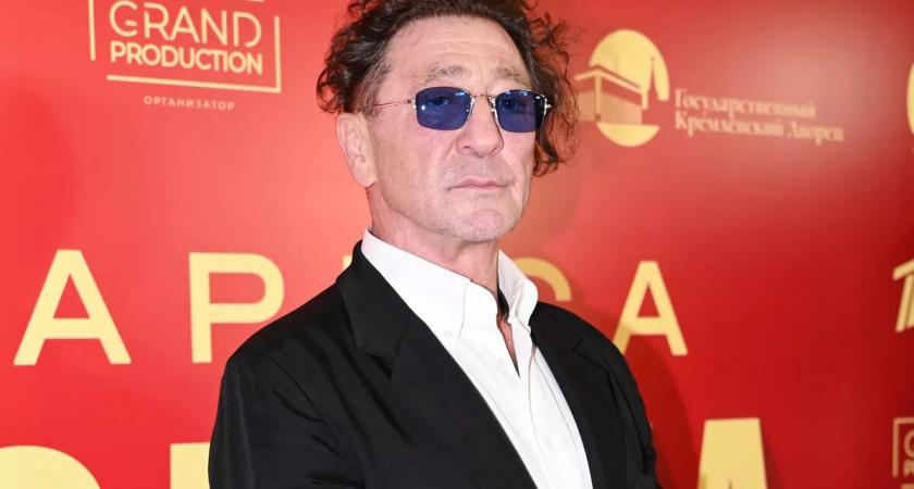 Лепс планирует свадьбу с 19-летней Кибой прямо на Красной площади