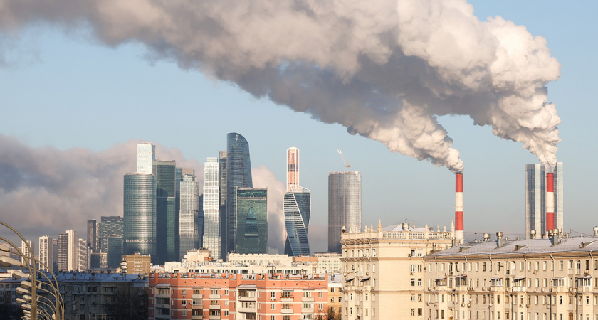 Морозы до минус 4 и гололед: чем удивит Москву последняя неделя осени