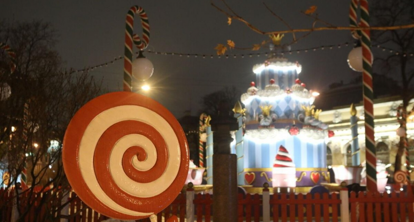 136 торговых мест и волшебная горка: Петербург превратят в дореволюционную деревню с 13 декабря