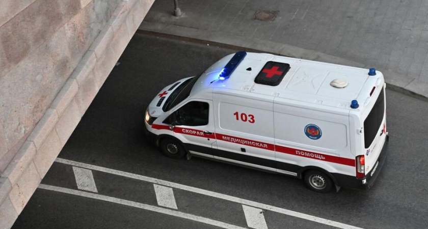 30% тела в ожогах: младенец потянул за шнур чайника, пока мама отвернулась на секунду