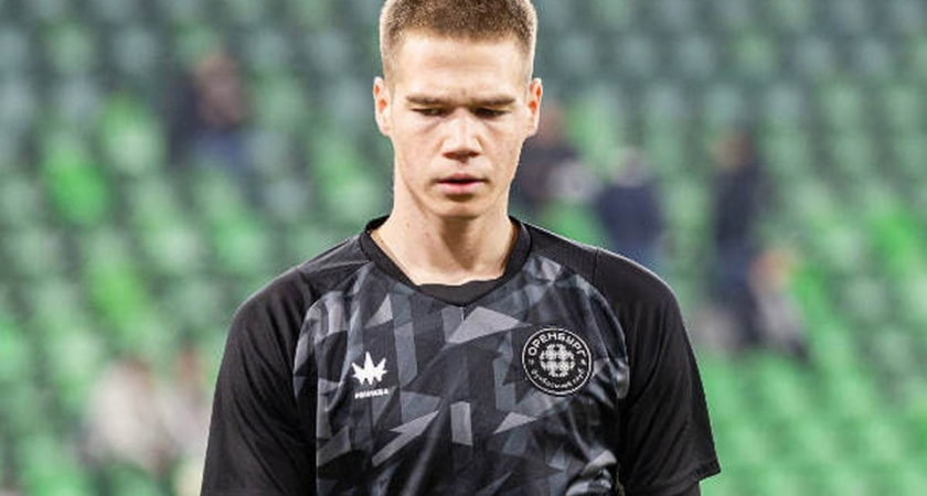 «Оренбург» пропустил четыре мяча от «Краснодара»: Кривцов отпраздновал гол в маске Человека-паука