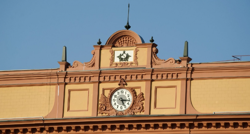 25-летняя хабаровчанка через мессенджер сливала СБУ данные о российских военных