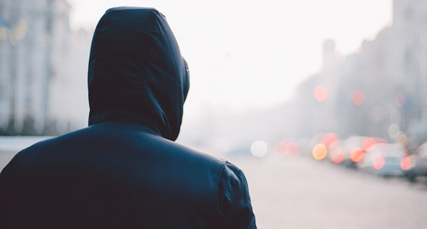 Голый мужчина устроил разврат на школьной тропе в Балашихе: «Может случиться страшное»