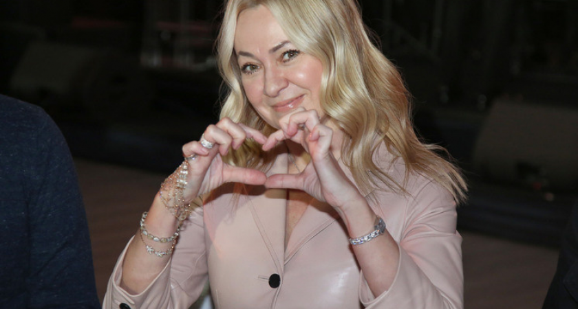 Рудковская опубликовала видео: мать 14-летней фигуристки Костылевой бьет дочь кулаком в живот