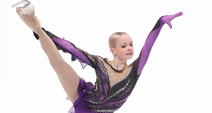 Кулаком в живот и силой сорвала коньки: мать избила 13-летнюю фигуристку из академии Плющенко