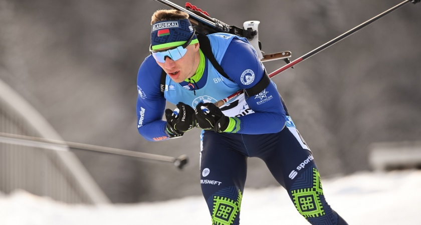 Смольский выиграл спринт Кубка России с идеальной стрельбой: 26:55 и нулевые промахи