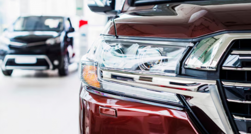 АВТОТОР запустил производство авто для инвалидов: электромобиль и ручное управление