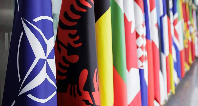 Путин потребовал от НАТО выполнить обещания 90-х годов о нерасширении на Восток