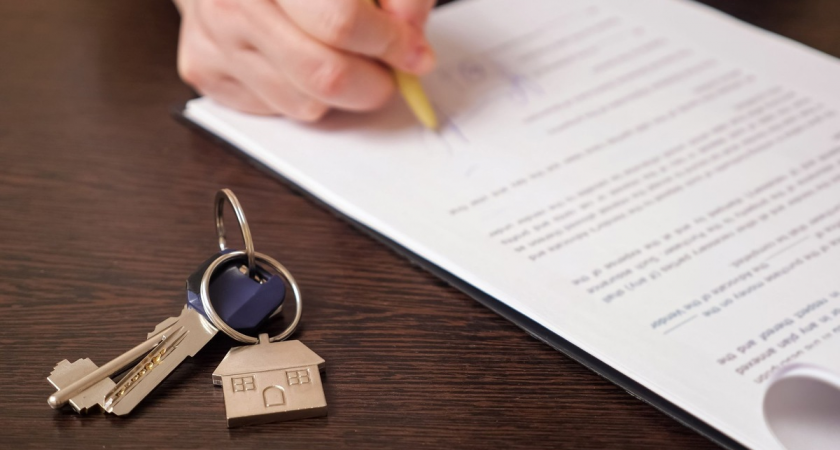 Ремонт, арендаторы и суд: семья потеряла квартиру из-за запоя продавца после смерти его матери