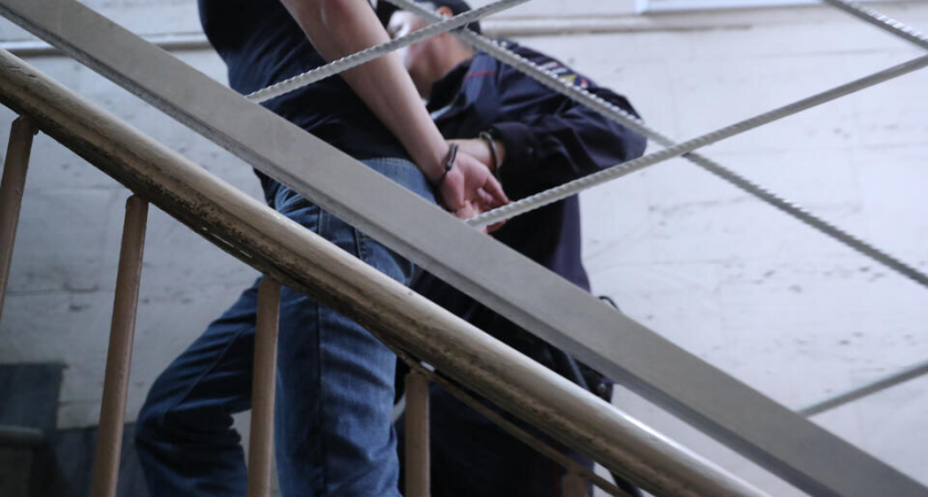 Банды выманивали карты у контрактников СВО под предлогом помощи: украдено 5,2 млн рублей