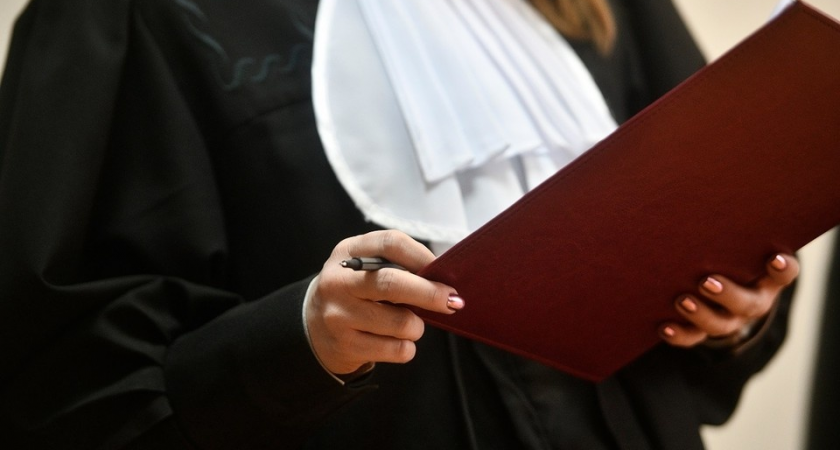 Восемь подростков 15-17 лет арестованы за поджог вышки сотовой связи в Новосибирске