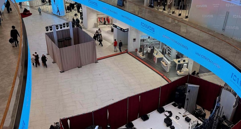 «Голливуд» открылся в Петербурге: давка у входа и выступления «Марселя»