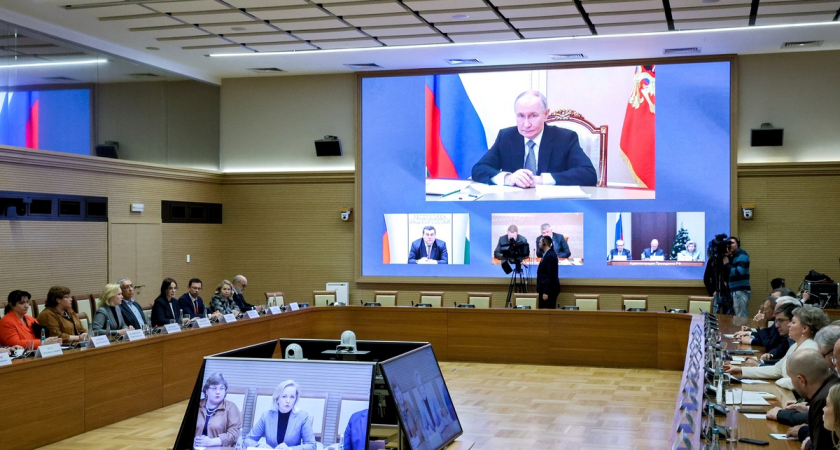 «Езжу по тихому, без кортежей»: Путин признался, что тайно наблюдает за курьерами в Москве