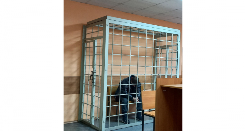 Отец истязал детей семь лет: суд приговорил к четырем годам колонии