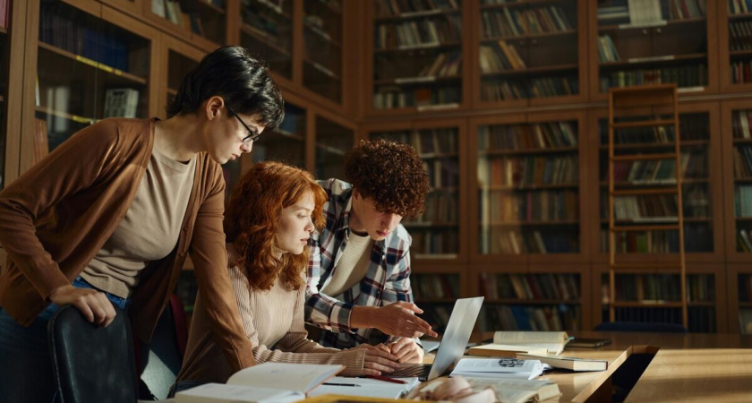 «Единая Россия» отремонтирует 800 общежитий: программа стартовала в 2025