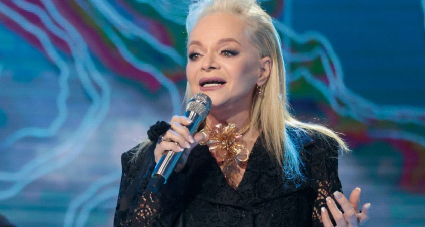 Долина призналась, как музыка спасает её от отчаяния в тяжелые дни