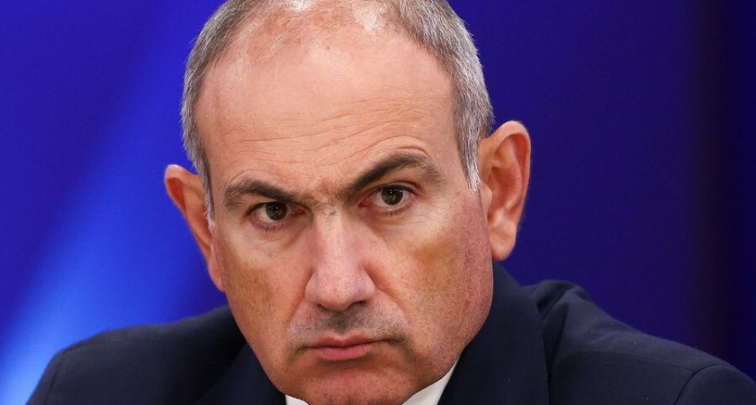 Пашинян покатался на велосипеде по Москве во время встречи ЕАЭС