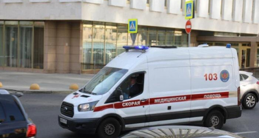 Антидепрессанты и алкоголь: 24-летнюю москвичку довели до эпилептического припадка на корпоративе