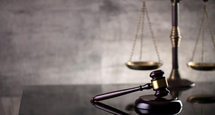 Москвич отсудил квартиру на Савинской: впервые выиграл против "схемы Долиной"