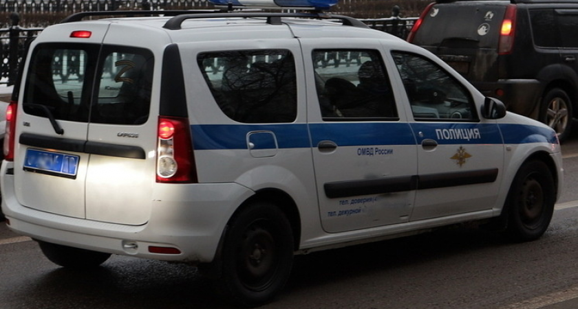 15-летний школьник перепутал крыло и напал с ножом на учеников