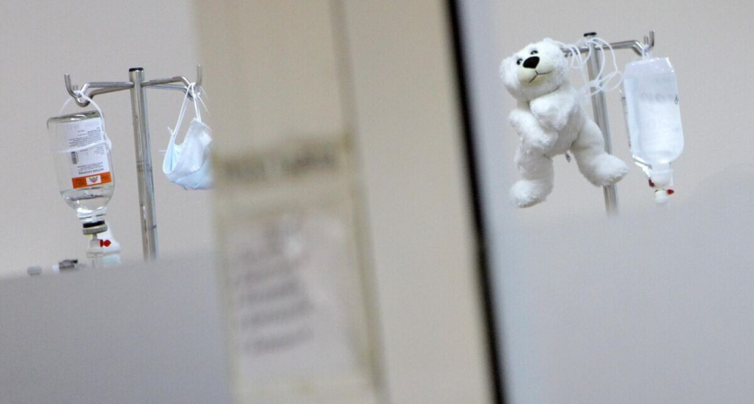 Медсестра выплатит 9 млн за заражение 70 человек гепатитом и ВИЧ