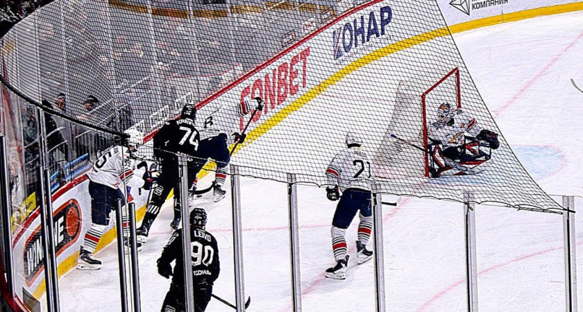 «Трактор» с новым тренером Корешковым разгромлен «Металлургом» 4:7