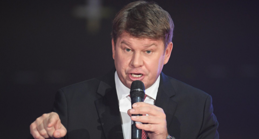 «Кто дал право?»: Губерниев разнес Галлямова за хамство журналистке из-за раннего звонка