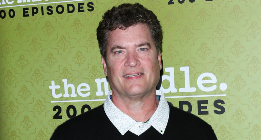 Пэт Финн умер в 60 лет после борьбы с раком: звезда «Друзей» и «Сайнфелда» ушла