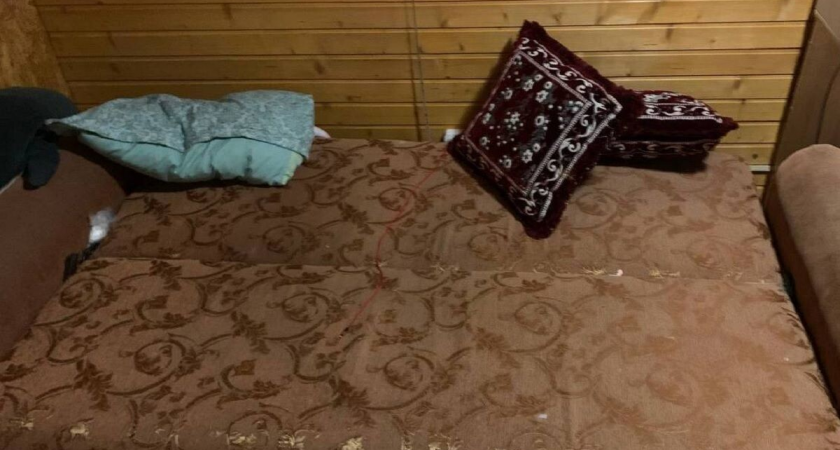 В Калужской области 53-летний мужчина попытался задушить 15-летнюю дочь