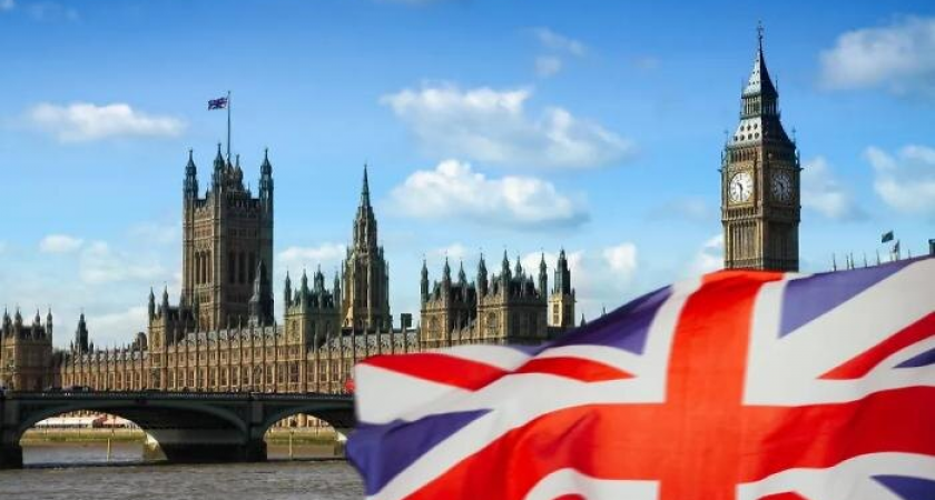 Украинка бросила британский колледж: предложили русский язык вместо помощи